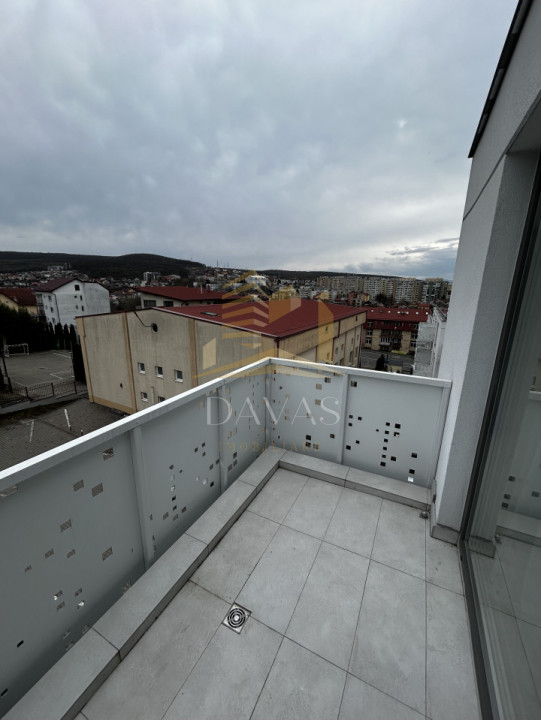 Apartament 2 camere de vanzare | Finisaje LUX | Etaj intermediar | Parcare 