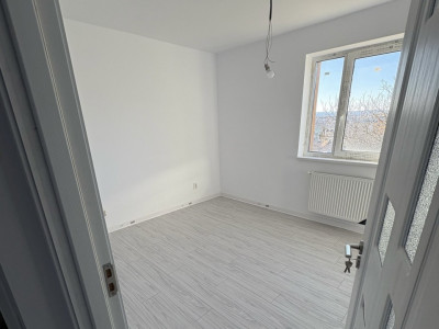 Apartament cu 3 camere decomandat | Spațiu de birouri în CF | Bld. Muncii