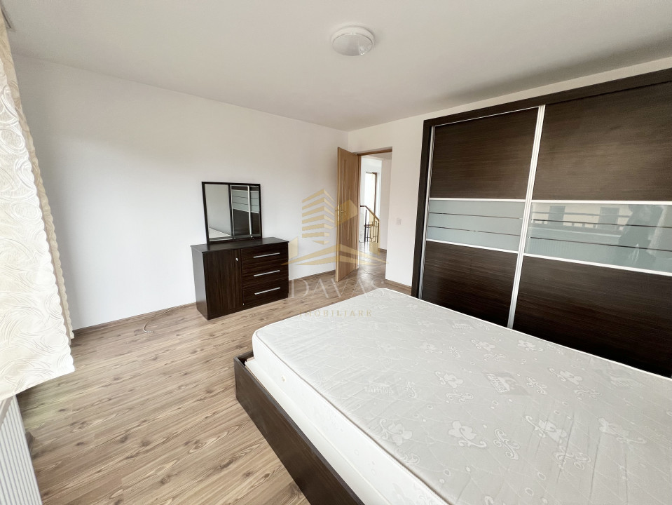 Casa individuala de inchiriat | 4 camere | 4 locuri de parcare in curte