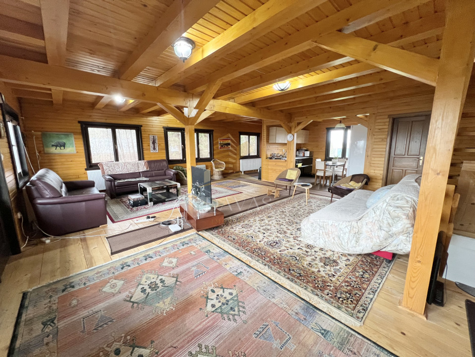 Casa rustică deosebită | Confort si liniste
