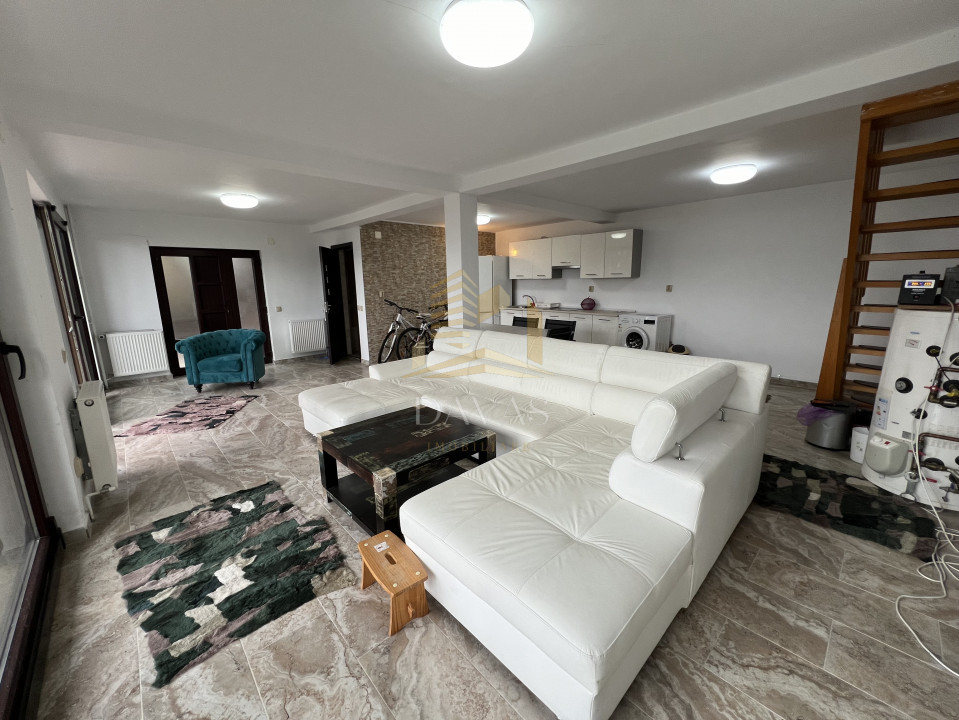 Casa rustică deosebită | Confort si liniste