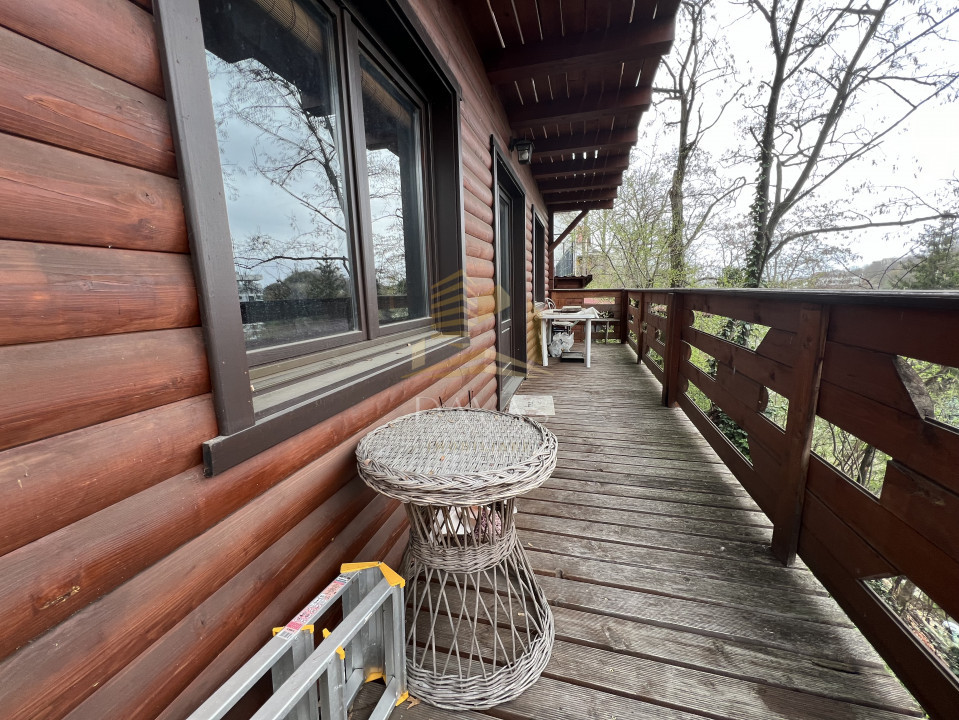 Casa rustică deosebită | Confort si liniste
