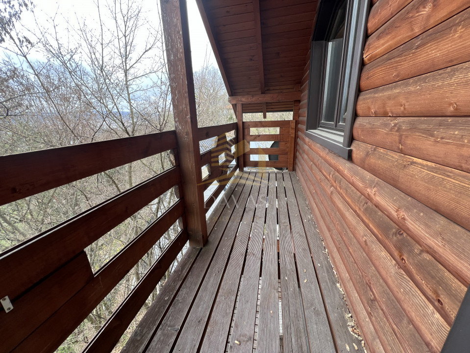 Casa rustică deosebită | Confort si liniste