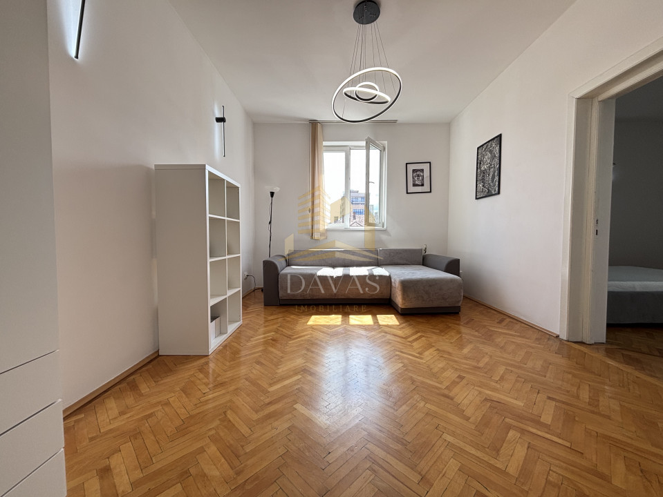 Apartament de 2 camere semidecomandat | Dorobantilor 