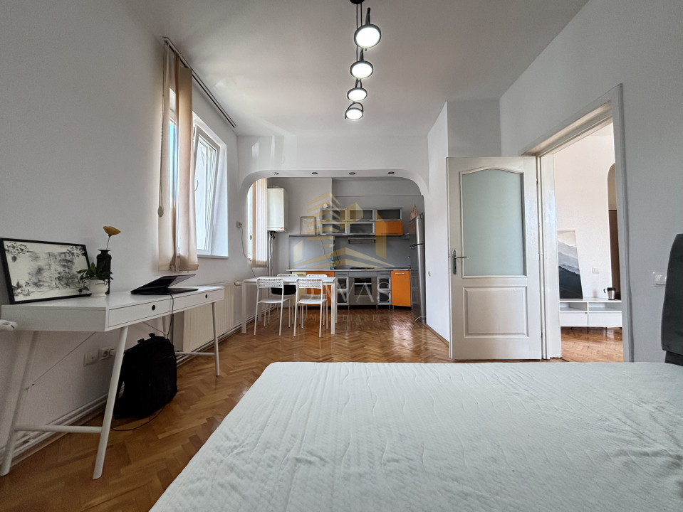 Apartament de 2 camere semidecomandat | Dorobantilor 