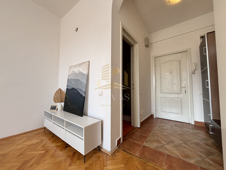 Apartament de 2 camere semidecomandat | Dorobantilor 