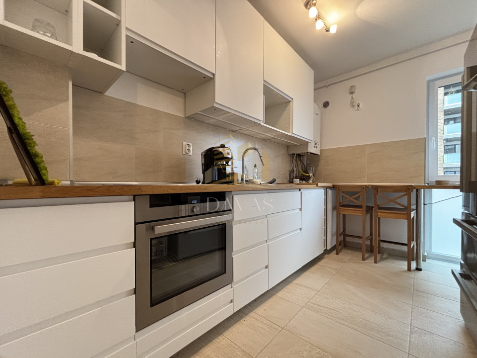 Apartament de 3 camere decomandat | Buna ziua | Parcare