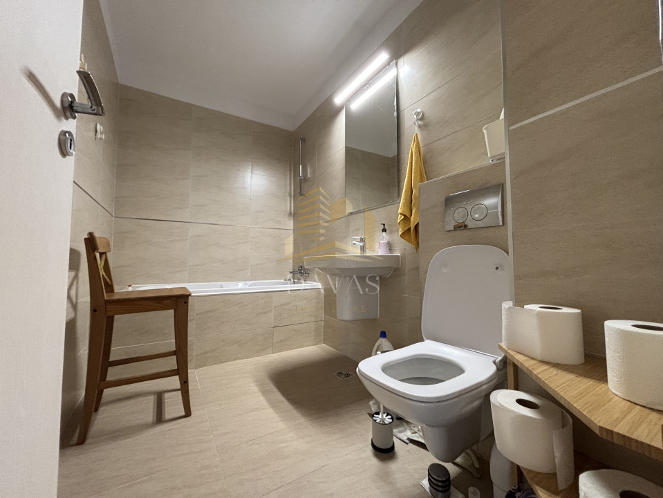 Apartament de 3 camere decomandat | Buna ziua | Parcare