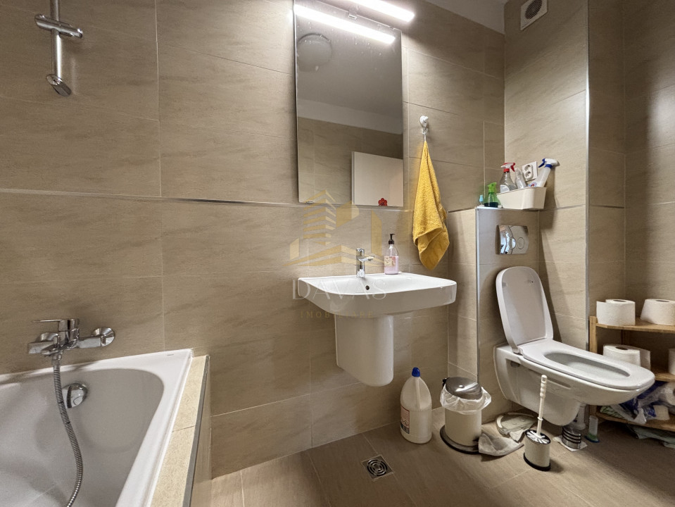 Apartament de 3 camere decomandat | Buna ziua | Parcare
