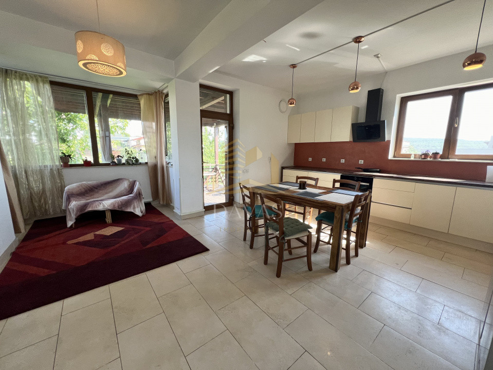 Casa individuala cu teren de 1000 mp - Liniste si spatiu