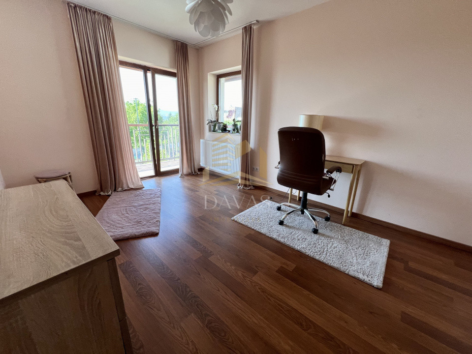 Casa individuala cu teren de 1000 mp - Liniste si spatiu