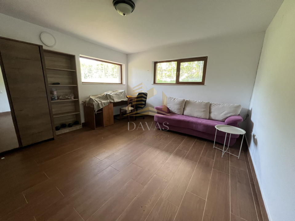 Casa individuala cu teren de 1000 mp - Liniste si spatiu