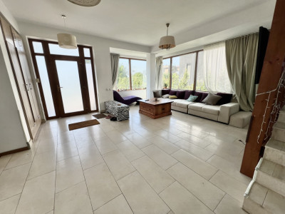 Casa individuala cu teren de 1000 mp - Liniste si spatiu