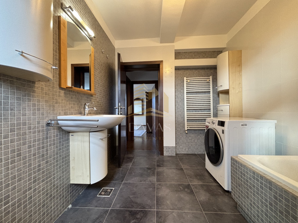 Apartament 3 cemere de inchiriat | Andrei Mureasanu  | parcare 
