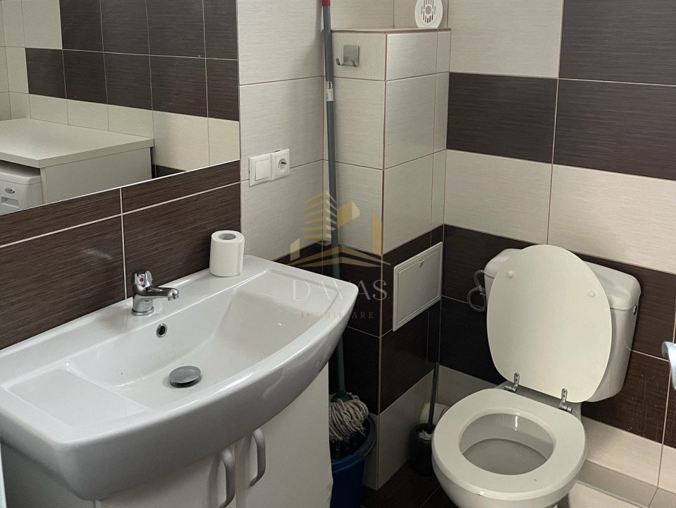 Apartament Modern cu 2 camere decomandat | Europa | parcare | terasa 50 mp