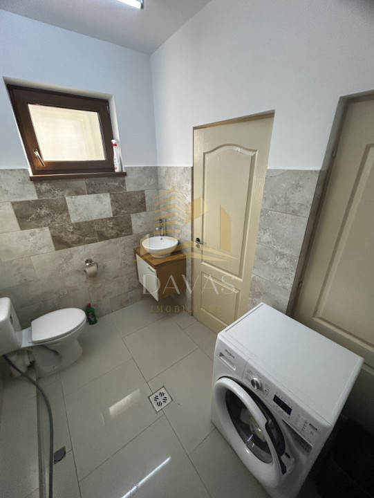 Casa tip duplex 7 camere | Dambul Rotund | 5 parcari