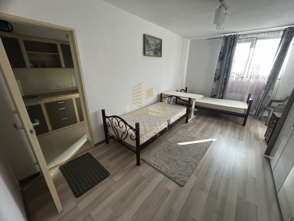 Casa tip duplex 7 camere | Dambul Rotund | 5 parcari