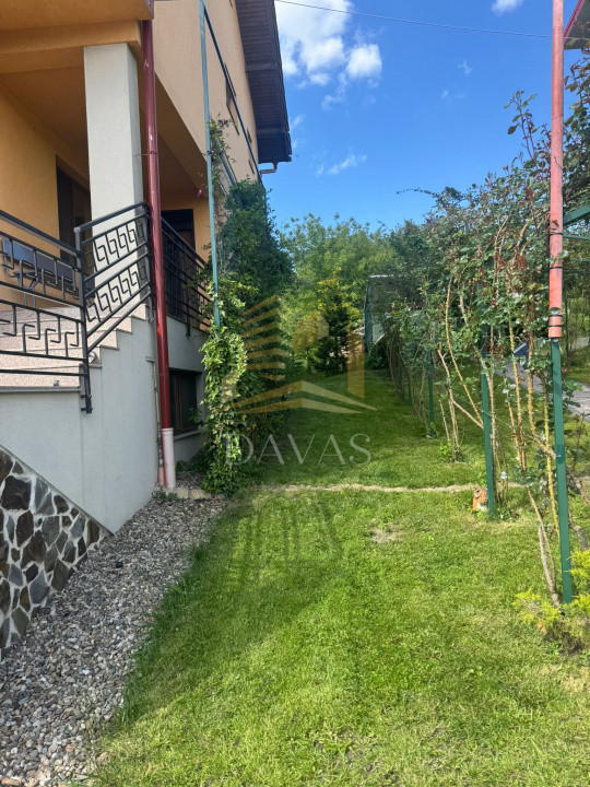 Casa tip duplex 7 camere | Dambul Rotund | 5 parcari