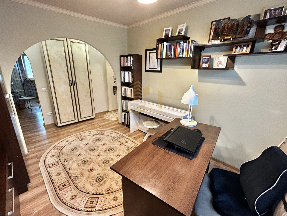 Apartament 4 camere de vanzare | Gheorgheni | Etaj intermediar | Garaj