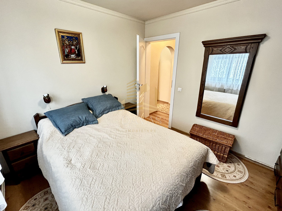 Apartament 4 camere de vanzare | Gheorgheni | Etaj intermediar | Garaj