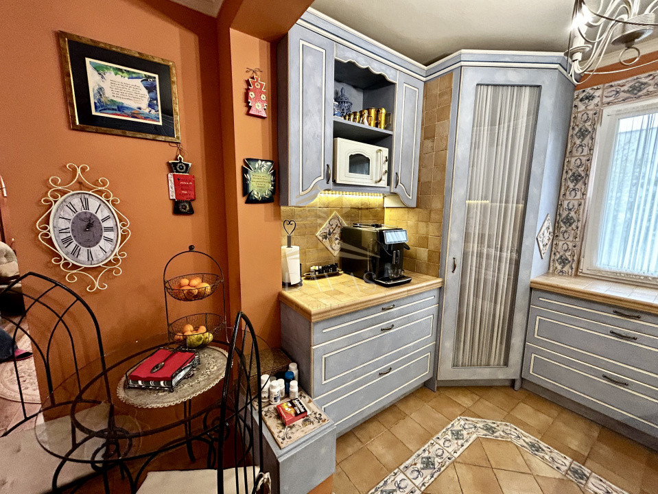 Apartament 4 camere de vanzare | Gheorgheni | Etaj intermediar | Garaj