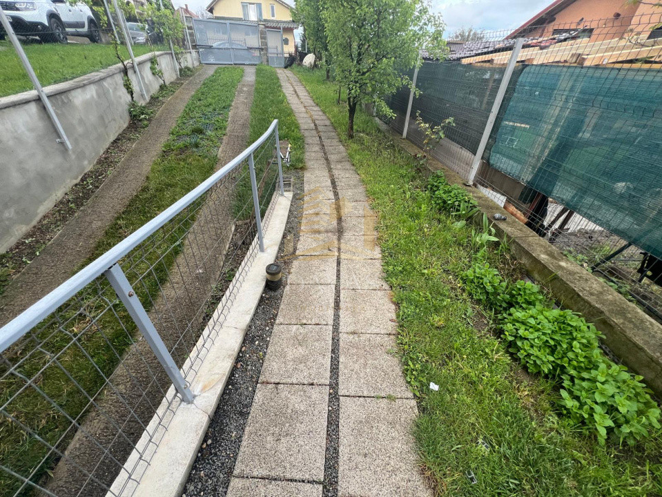 Duplex cu 4 camere | Calea Baciului | zona retrasa si linistita