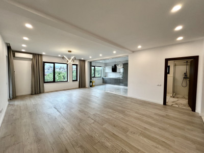 Apartament 3 camere de inchiriat la casa| Gheorgheni | Parcare | 150mp