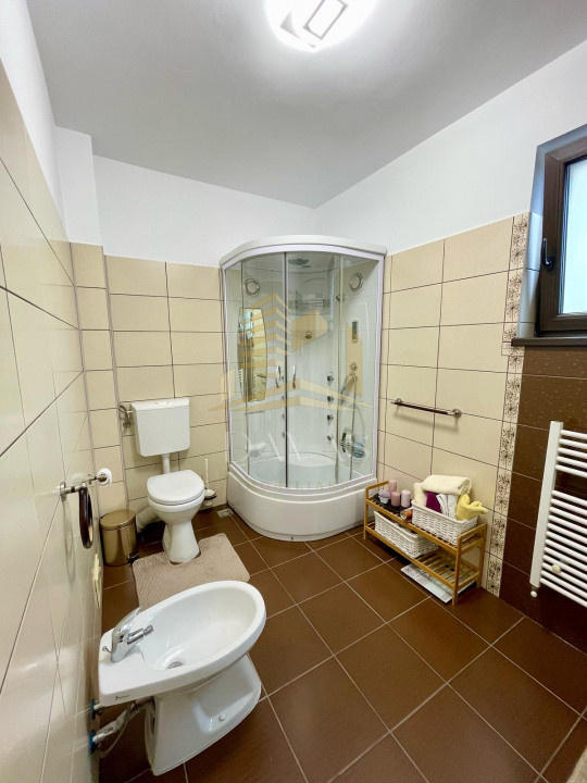 Casa individuala de inchiriat | Voronet | Garaj | Teren liber 300mp