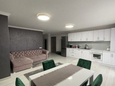 Apartament 3 camere de inchiriat | Dambul Rotund | Parcare inclusa