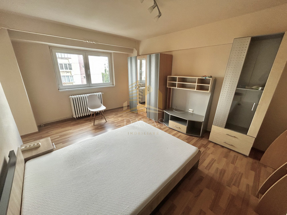 Apartament 2 camere decomandat | Intre Lacuri | Etaj intermediar