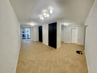 Apartament 2 camere de vanzare | Sopor | Etaj intermdiar | Doua parcari