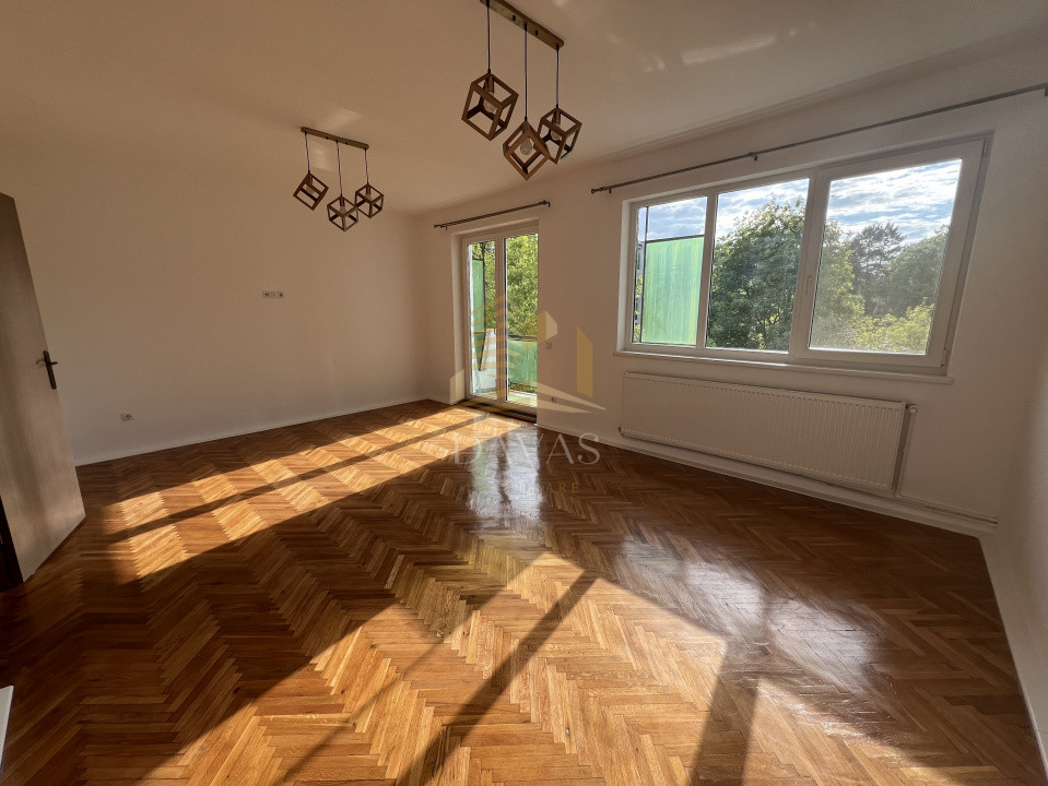 Apartament cu 3 camere de inchiriat | Platinia | Nemobilat | Locuinta / birou