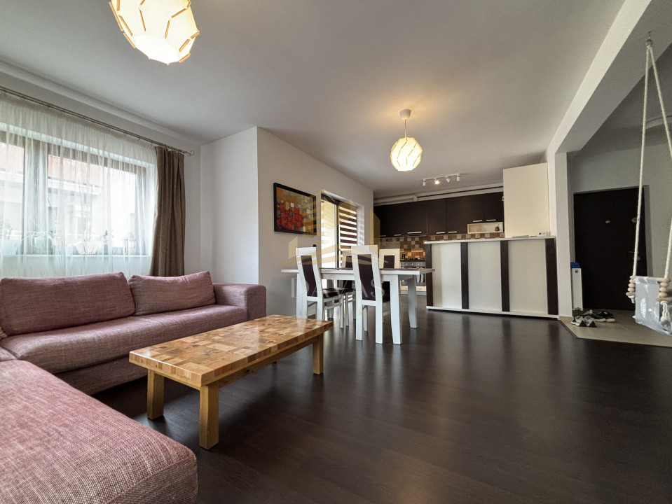 Apartament de 3 camere semidecomandat | Europa | 2 parcari