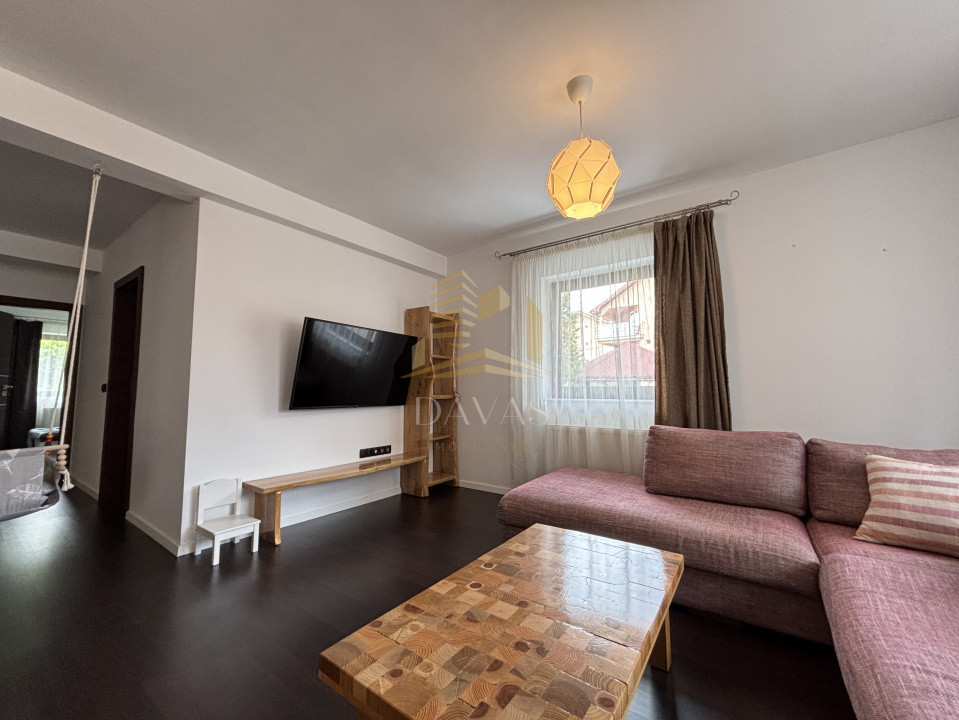Apartament de 3 camere semidecomandat | Europa | 2 parcari