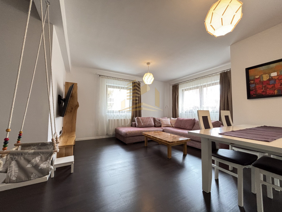 Apartament de 3 camere semidecomandat | Europa | 2 parcari