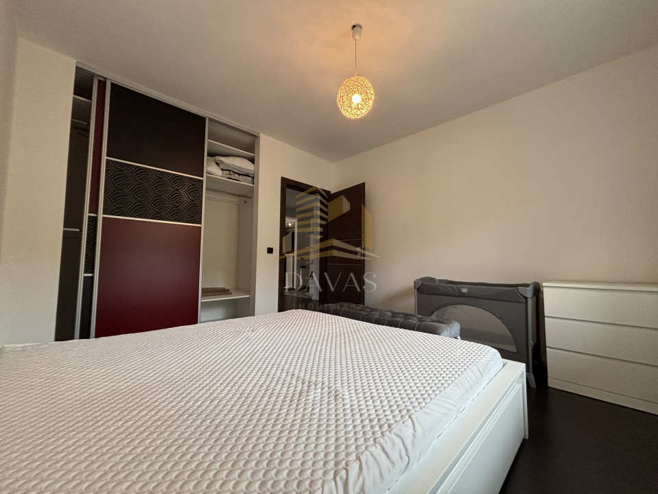 Apartament de 3 camere semidecomandat | Europa | 2 parcari
