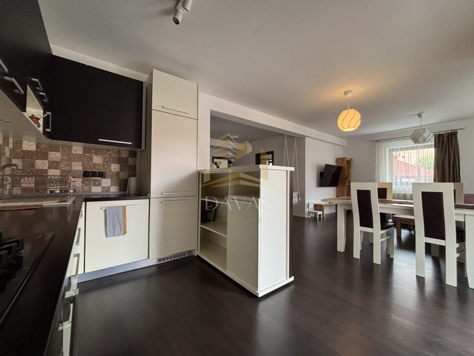 Apartament de 3 camere semidecomandat | Europa | 2 parcari