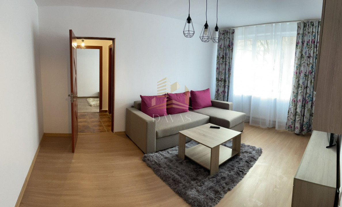 Apartament cu 2 camere de vanzare | Renovat recent | Zona Iulius Mall