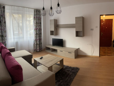 Apartament cu 2 camere de vanzare | Renovat recent | Zona Iulius Mall