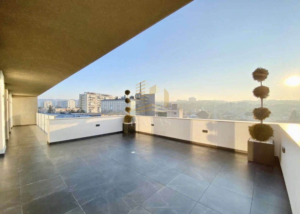 Apartament 4 camere semidecomandat | Gheorgheni – Septimiu Albini 