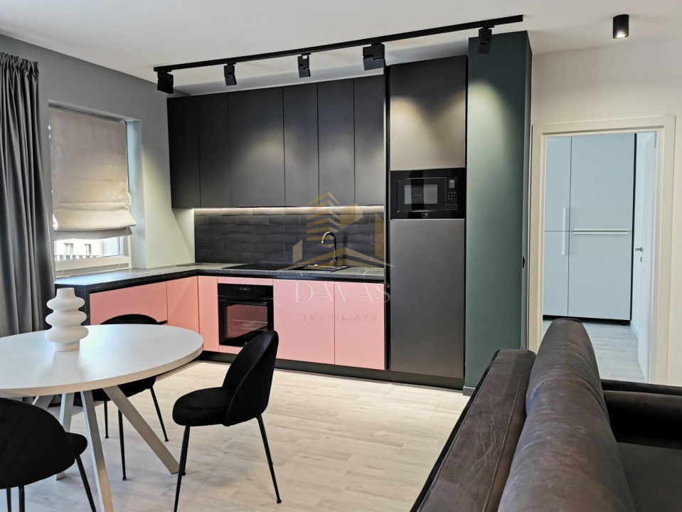 Apartament cu 2 camere semidecomandat | Record Park
