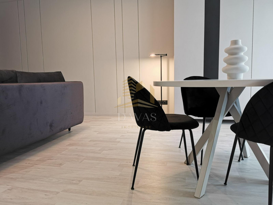 Apartament cu 2 camere semidecomandat | Record Park