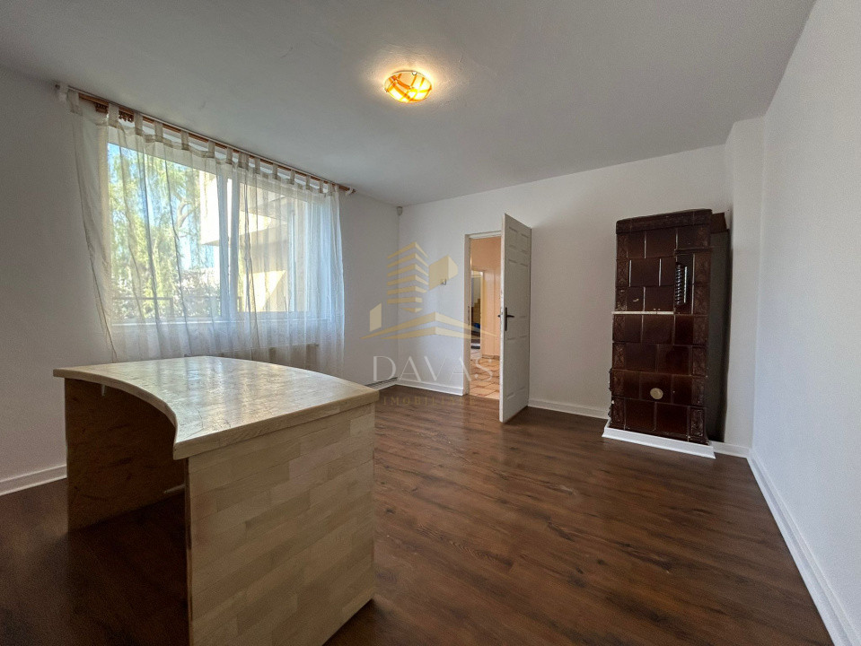 Spatiu ideal pentru birou sau locuit | Parcare | Interservisan