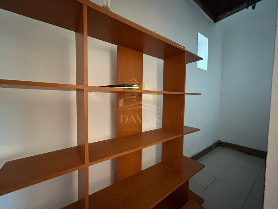 Spatiu ideal pentru birou sau locuit | Parcare | Interservisan