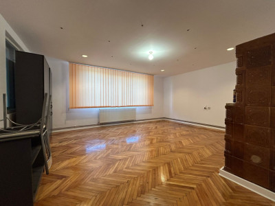 Spatiu ideal pentru birou sau locuit | Parcare | Piata Fraternitatii