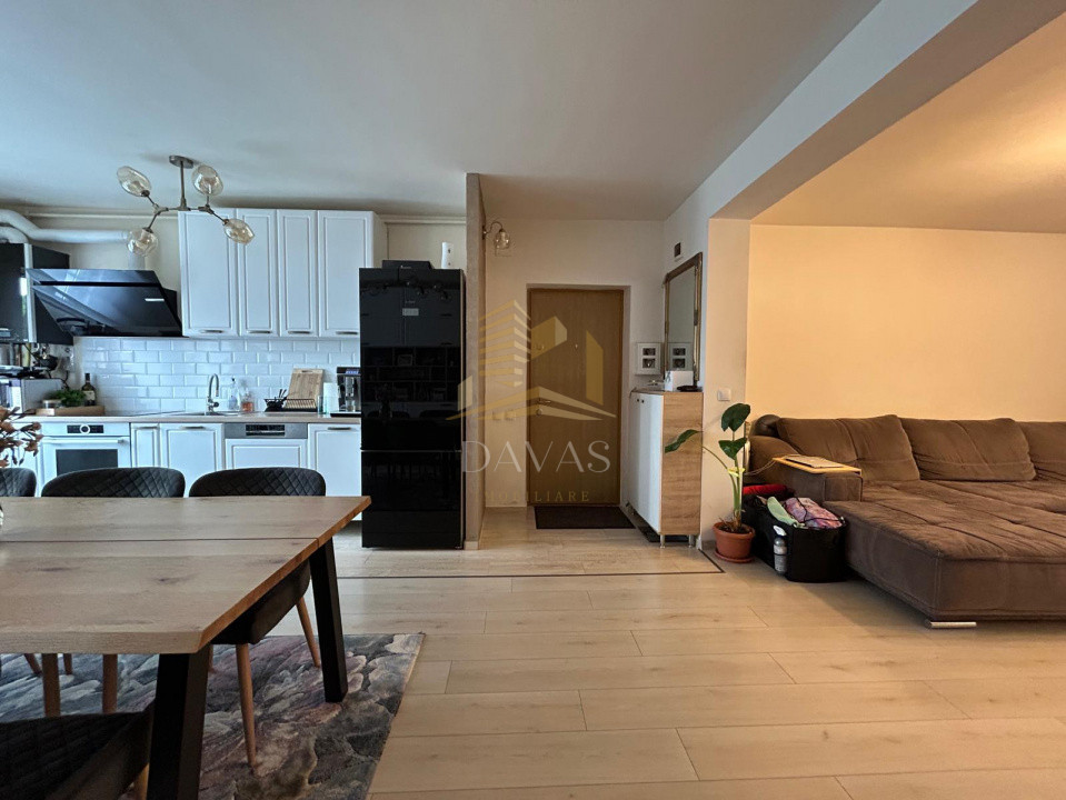 Apartament cu 3 camere de vanzare | Doua Parcari | Cartier Manastur