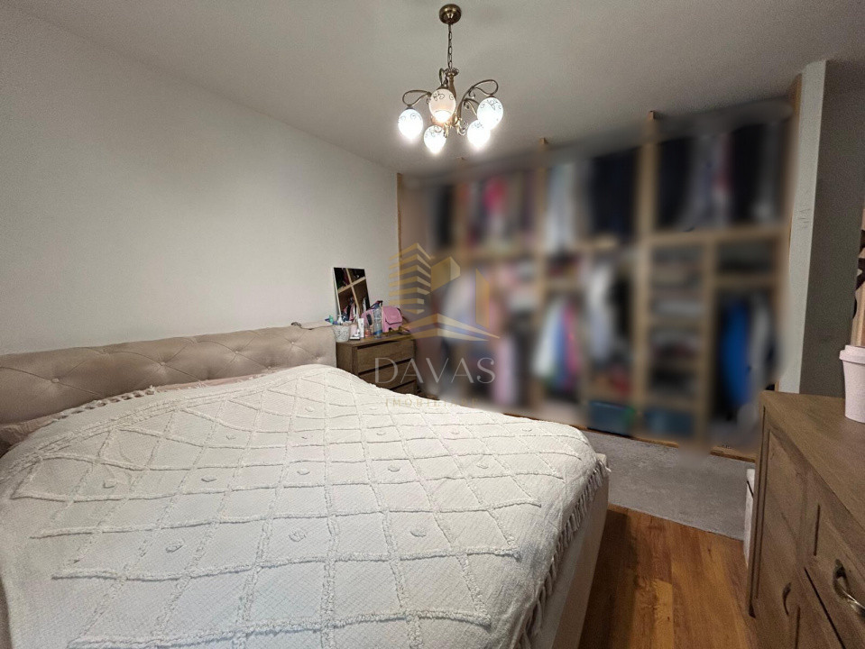 Apartament cu 3 camere de vanzare | Doua Parcari | Cartier Manastur