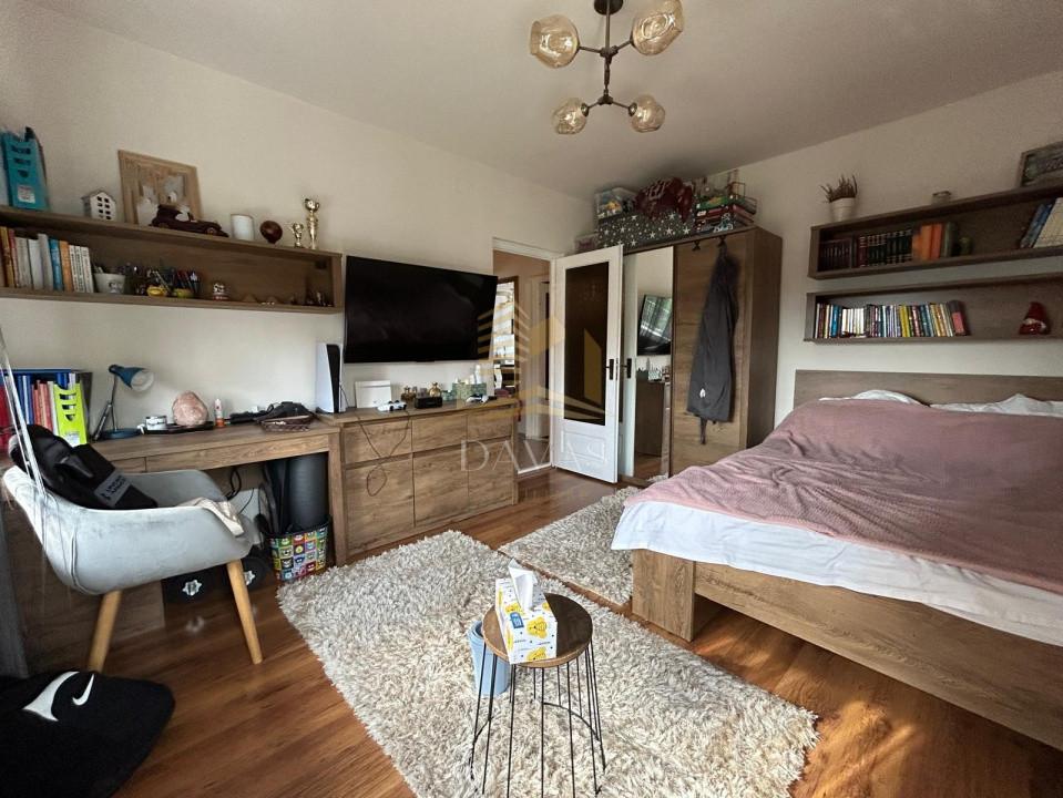 Apartament cu 3 camere de vanzare | Doua Parcari | Cartier Manastur
