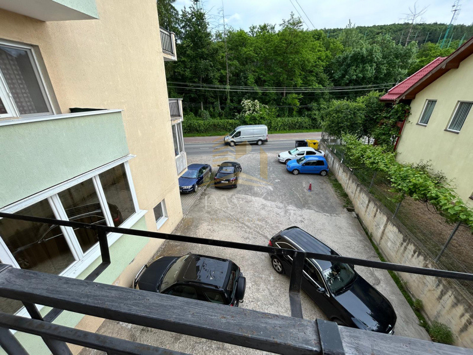 Apartament cu 3 camere de vanzare | Doua Parcari | Cartier Manastur