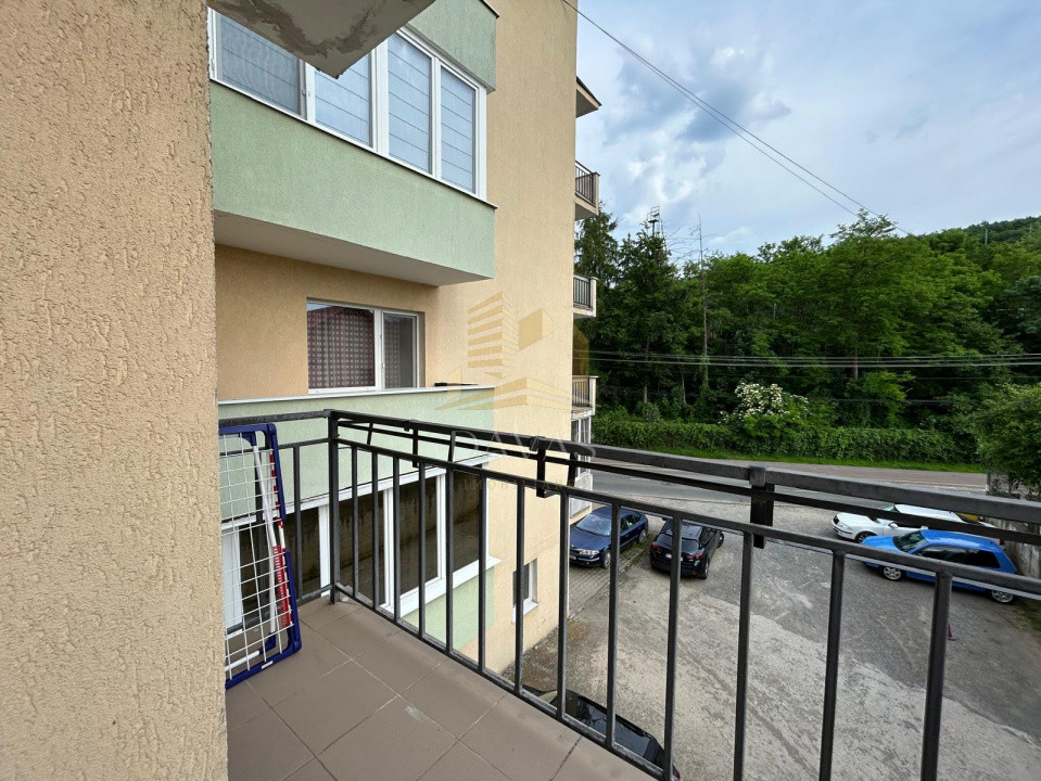 Apartament cu 3 camere de vanzare | Doua Parcari | Cartier Manastur